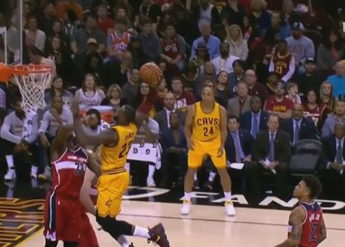  NBA交易风云再起：比尔-西蒙斯揭秘联盟交易价值前十，詹姆斯落榜引热议