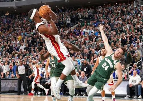  NBA战报：爱德华兹爆发44分，森林狼三杀太阳