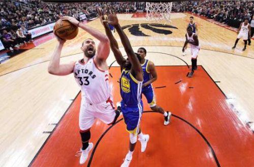  NBA战报：快船加时逆袭，鲍威尔狂砍41分助队逆转爵士