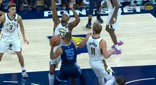 NBA战报：雄鹿豪取四连胜，大胜独行侠