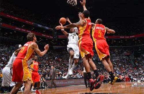  NBA历史连续30+得分纪录：传奇球星的璀璨篇章